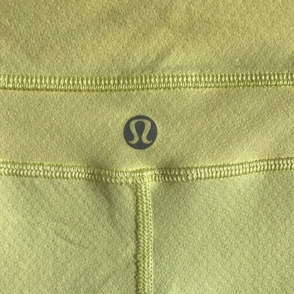 Rare Lululemon Bike Shorts 10” Solid Yellow Luon Size 8 Tall Medium - Picture 4 of 6